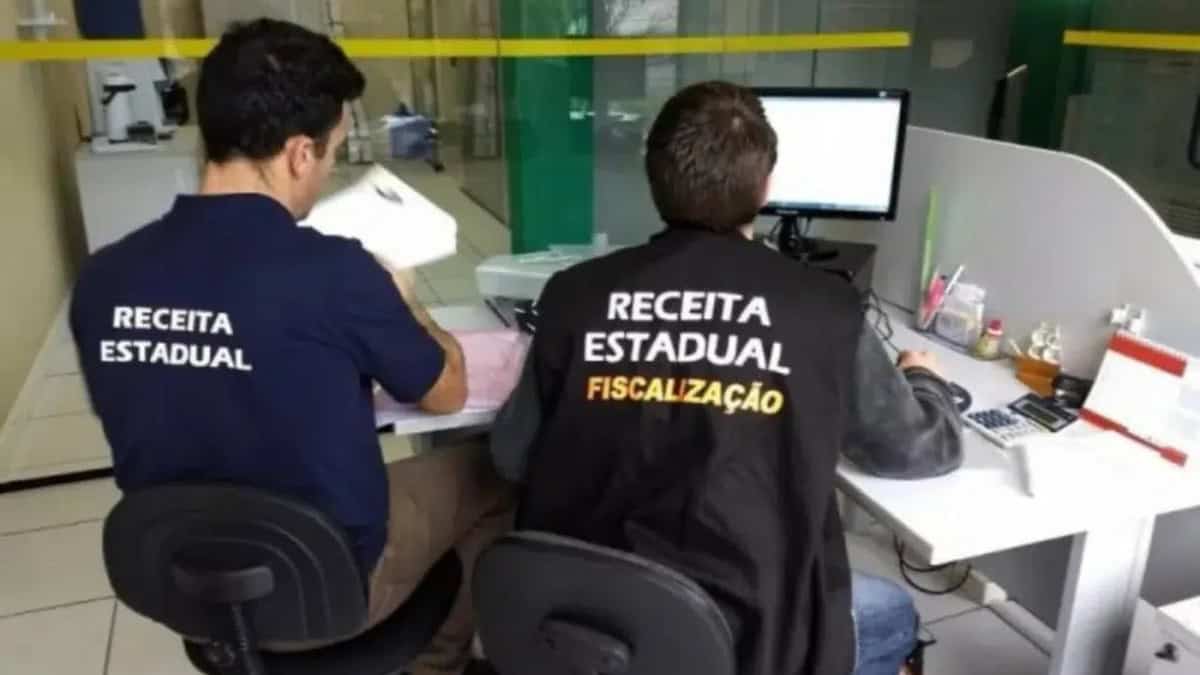 Auditor-Fiscal da Receita Federal: o que faz, requisitos e salário em 2026