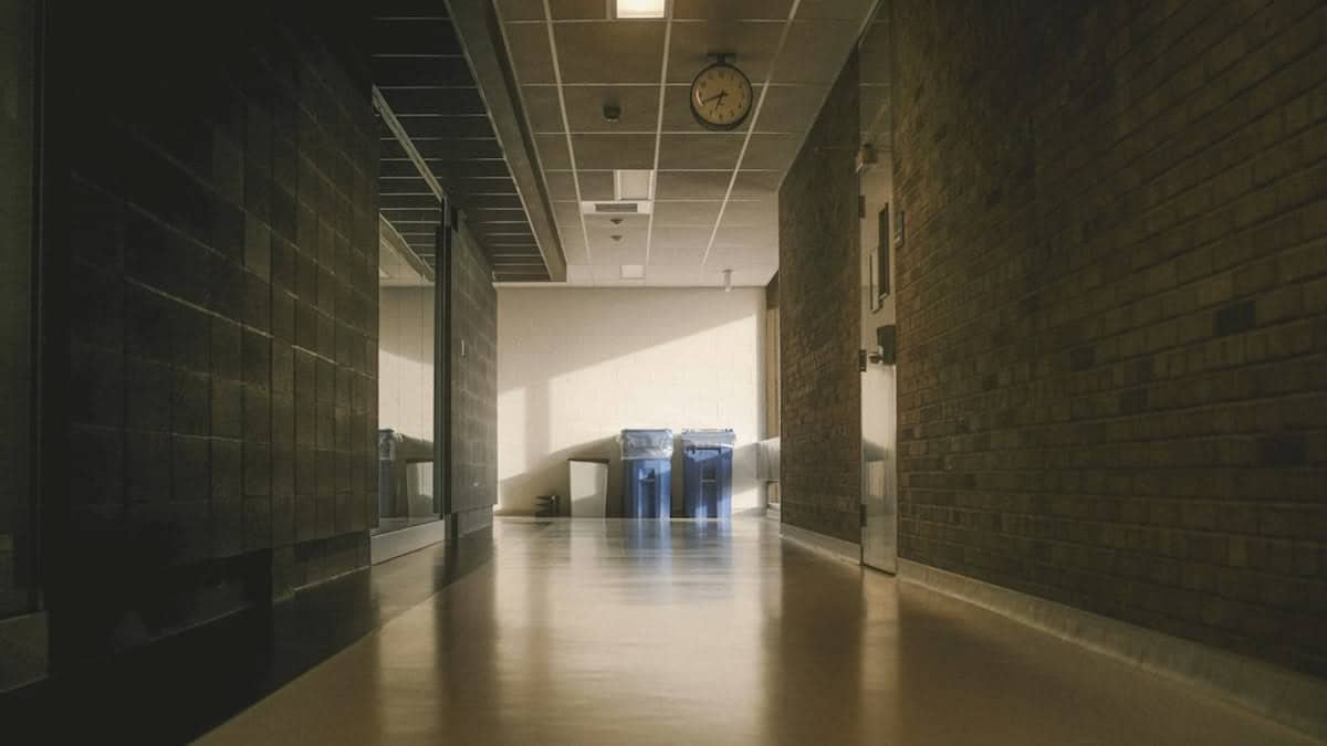 O processo seletivo Jacareí 2026 abre cadastro docente