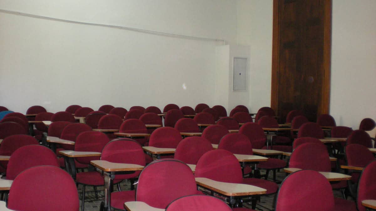 O concurso Concórdia SC 2026 abre 8 vagas
