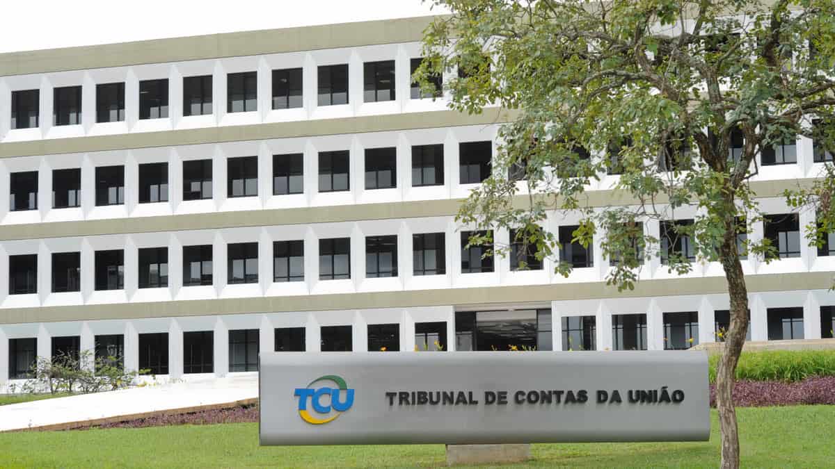 Auditor do TCU: o que faz, requisitos e salário
