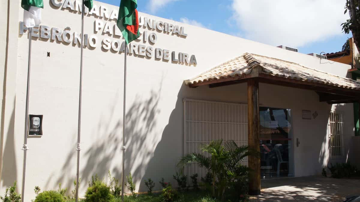 Concurso Câmara de Tibau do Sul 2026 abre 8 vagas