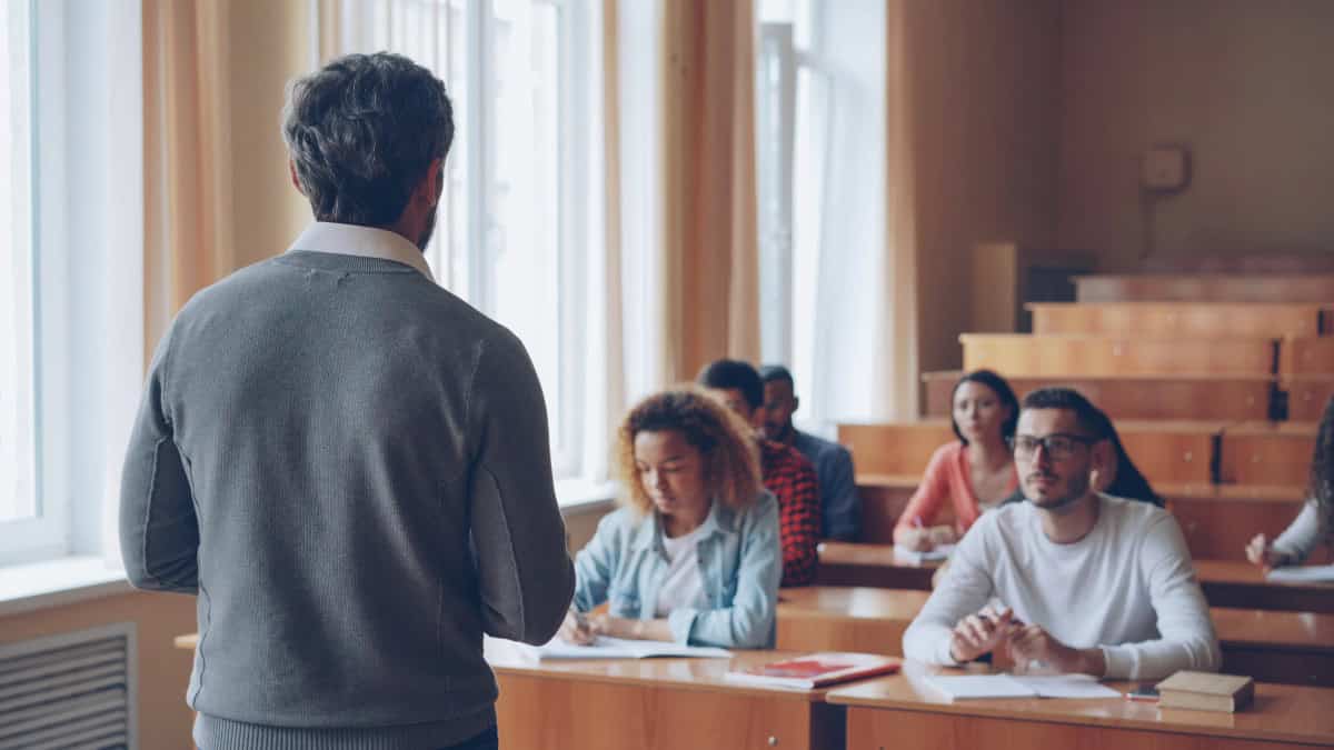 Processo seletivo IFSP 2026 abre 79 vagas para professores